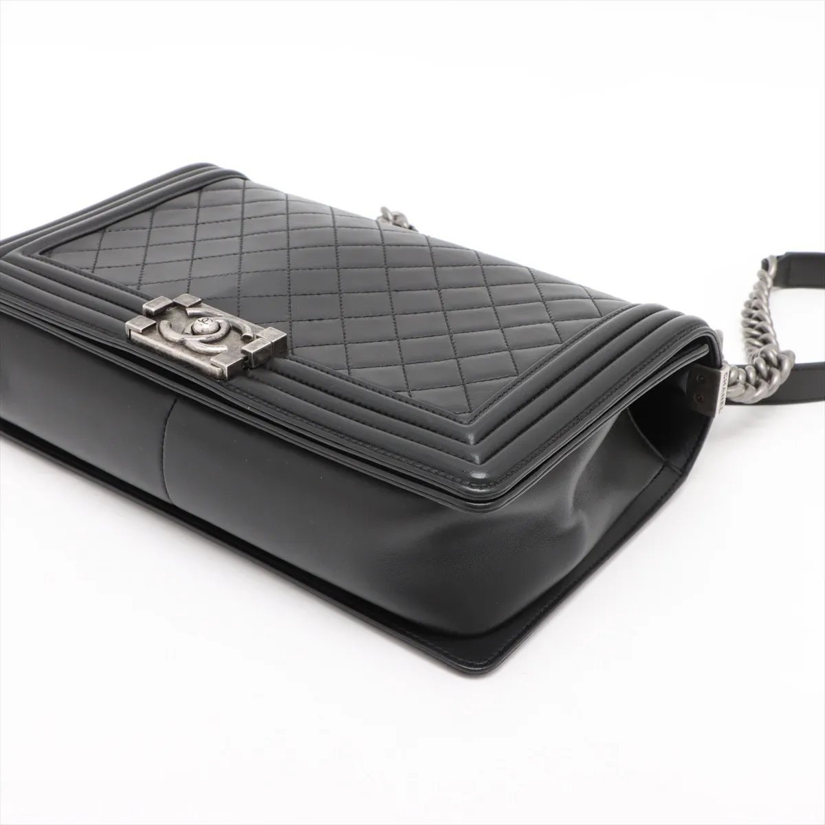 Chanel Boy Flap Quilted Lambskin Large Zwart