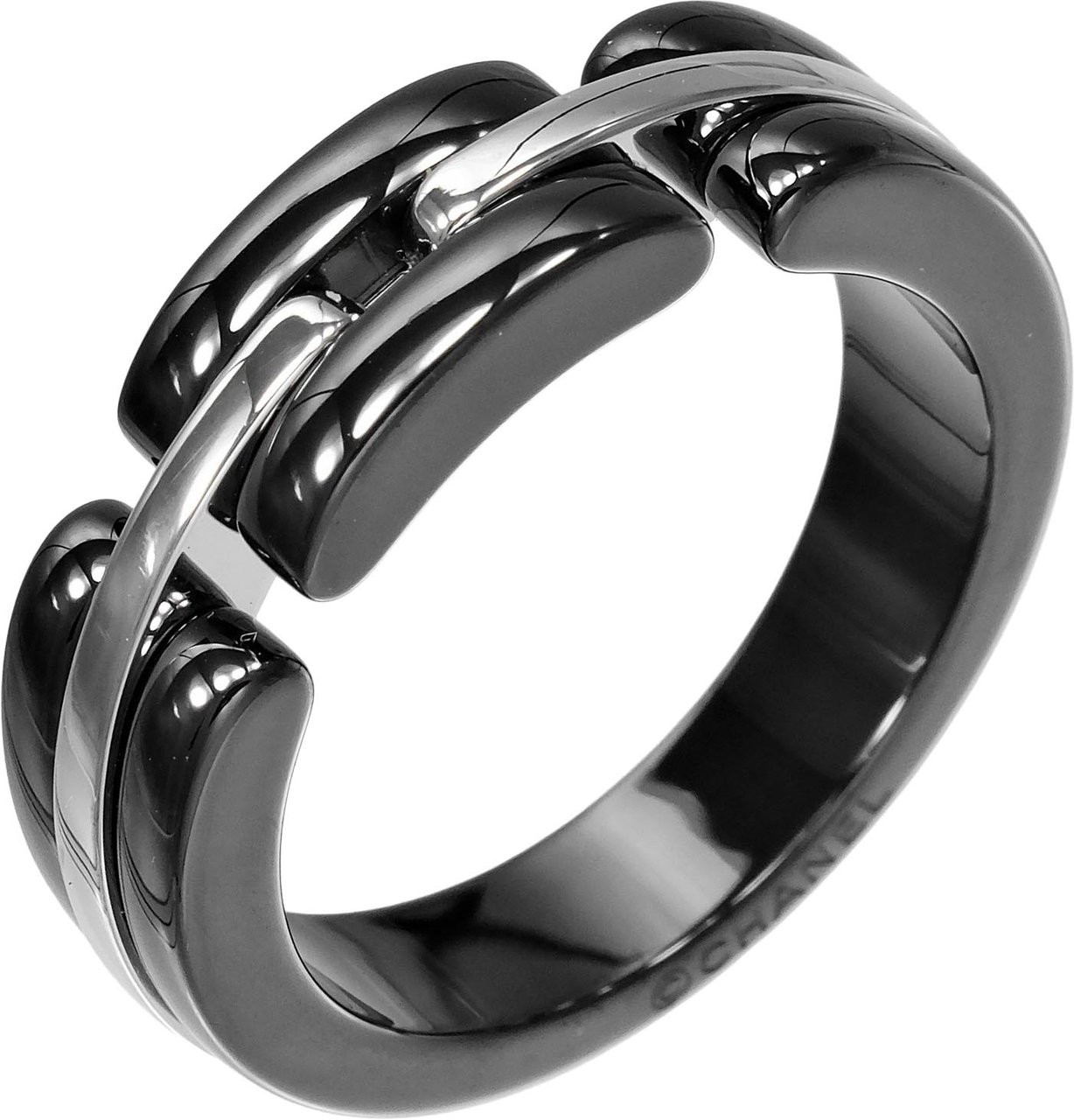 Chanel Ultra 18K White Gold and Ceramic Zilver