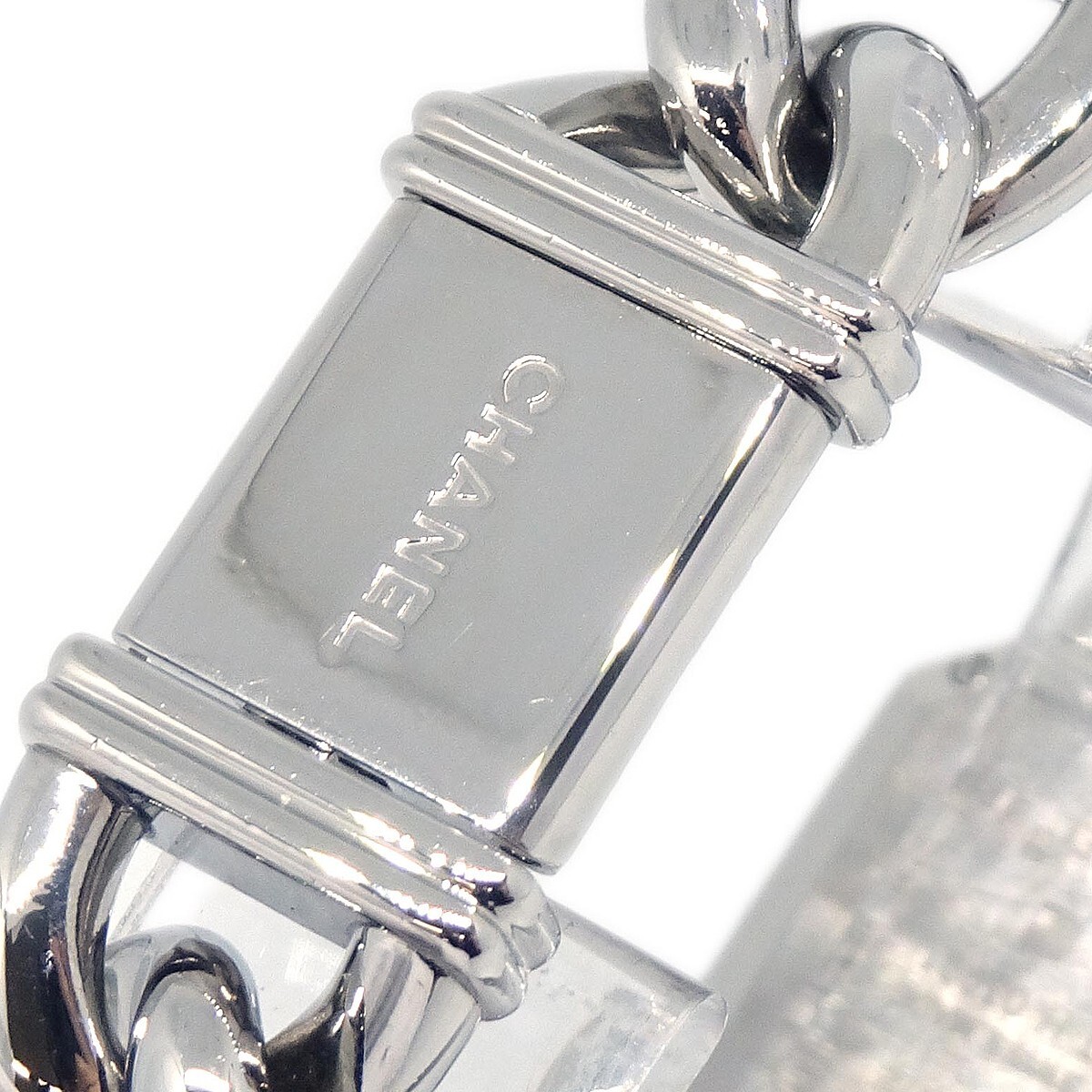 Chanel Chanel Premiere Chain Quartz Watch Stainless Steel with Diamond Bezel 20 Divers