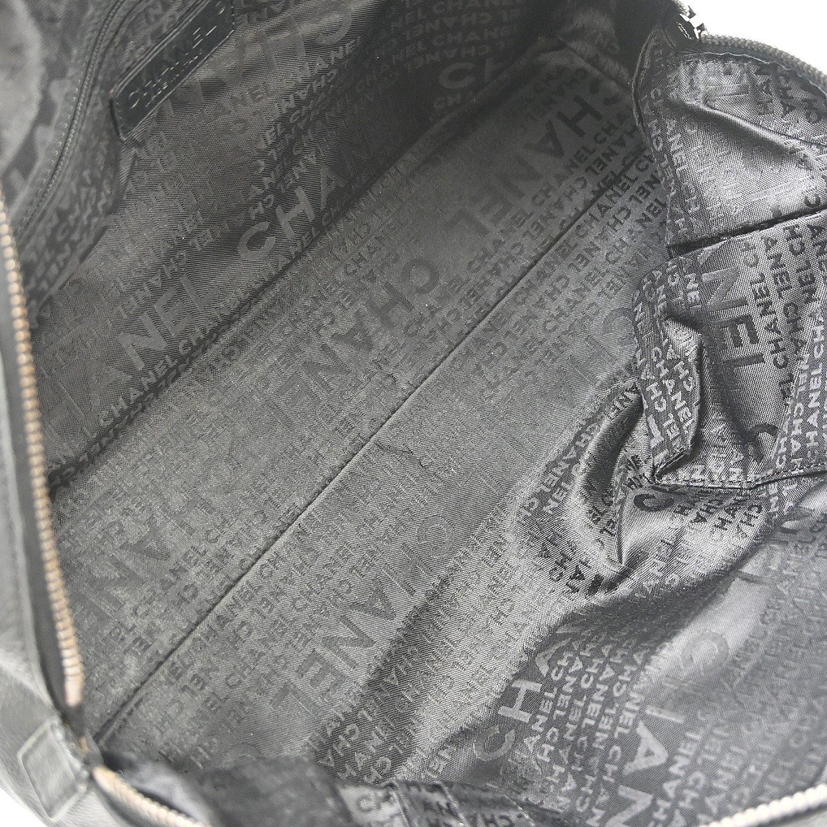 Chanel Square Stitch CC Boston Quilted Caviar XL Zwart