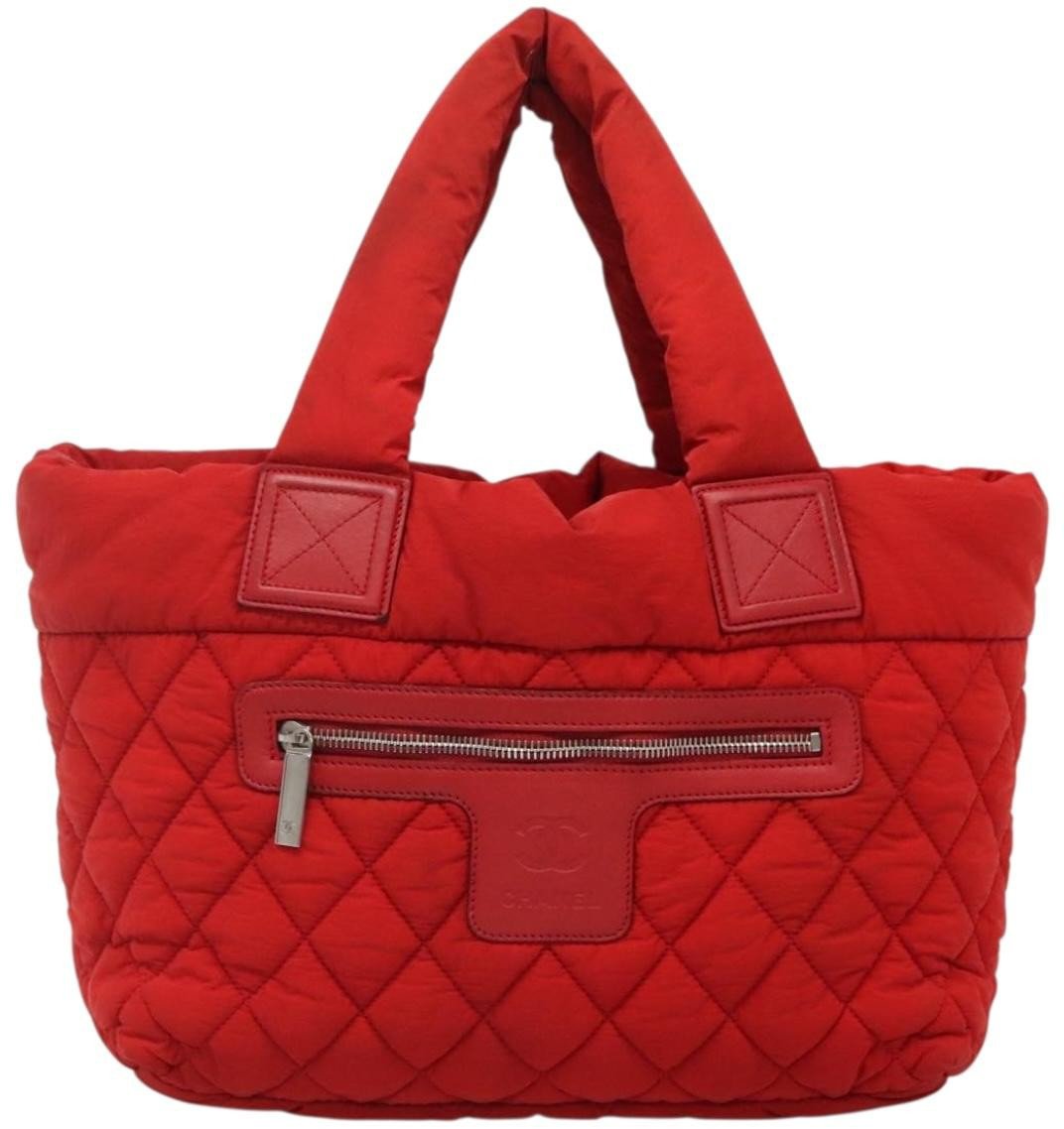 Chanel Chanel Coco Cocoon Reversible Tote Quilted Nylon Large Rood