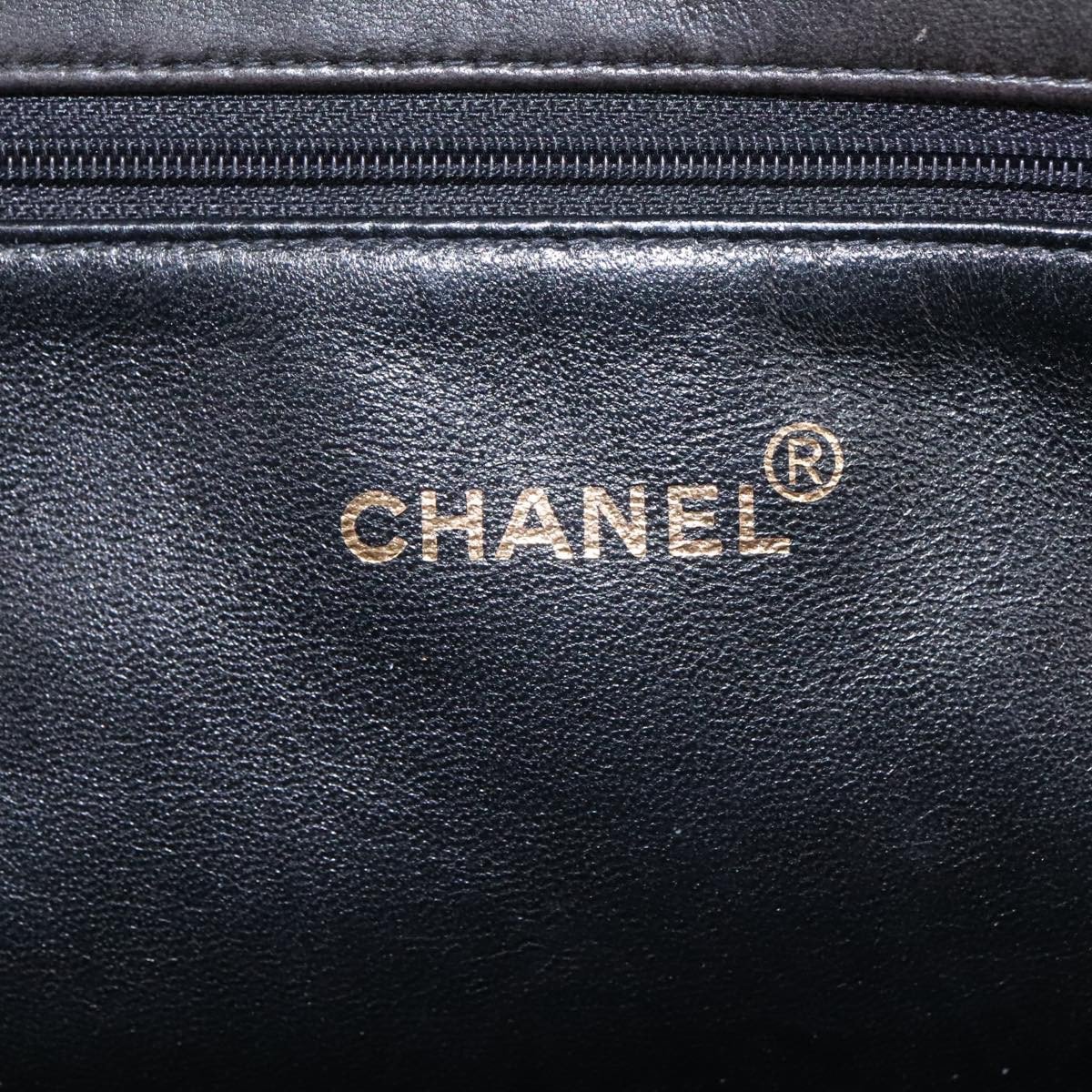 Chanel Vintage Grand Shopping Tote Quilted Lambskin Zwart