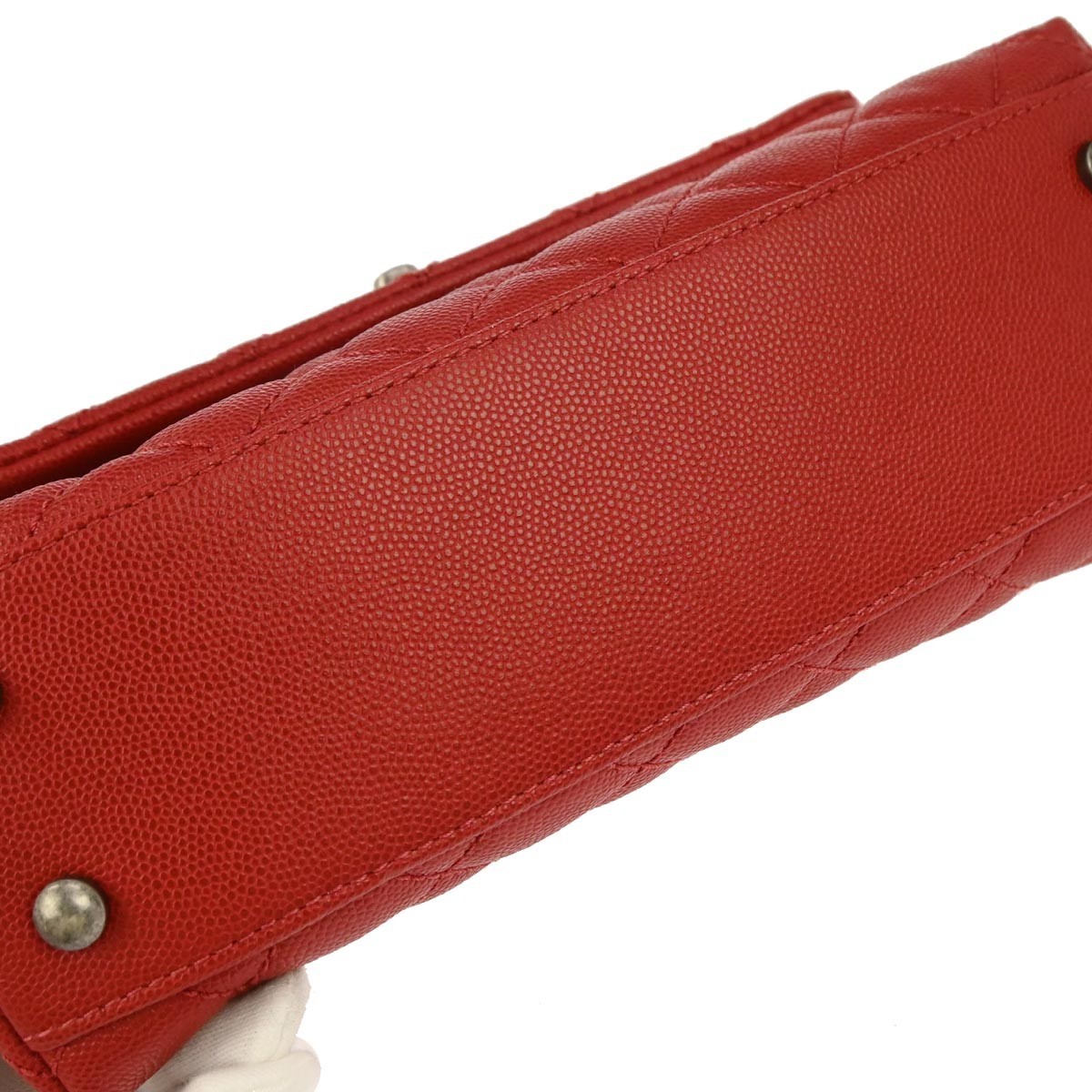 Chanel Chanel Coco Top Handle Bag Quilted Caviar Small Rood