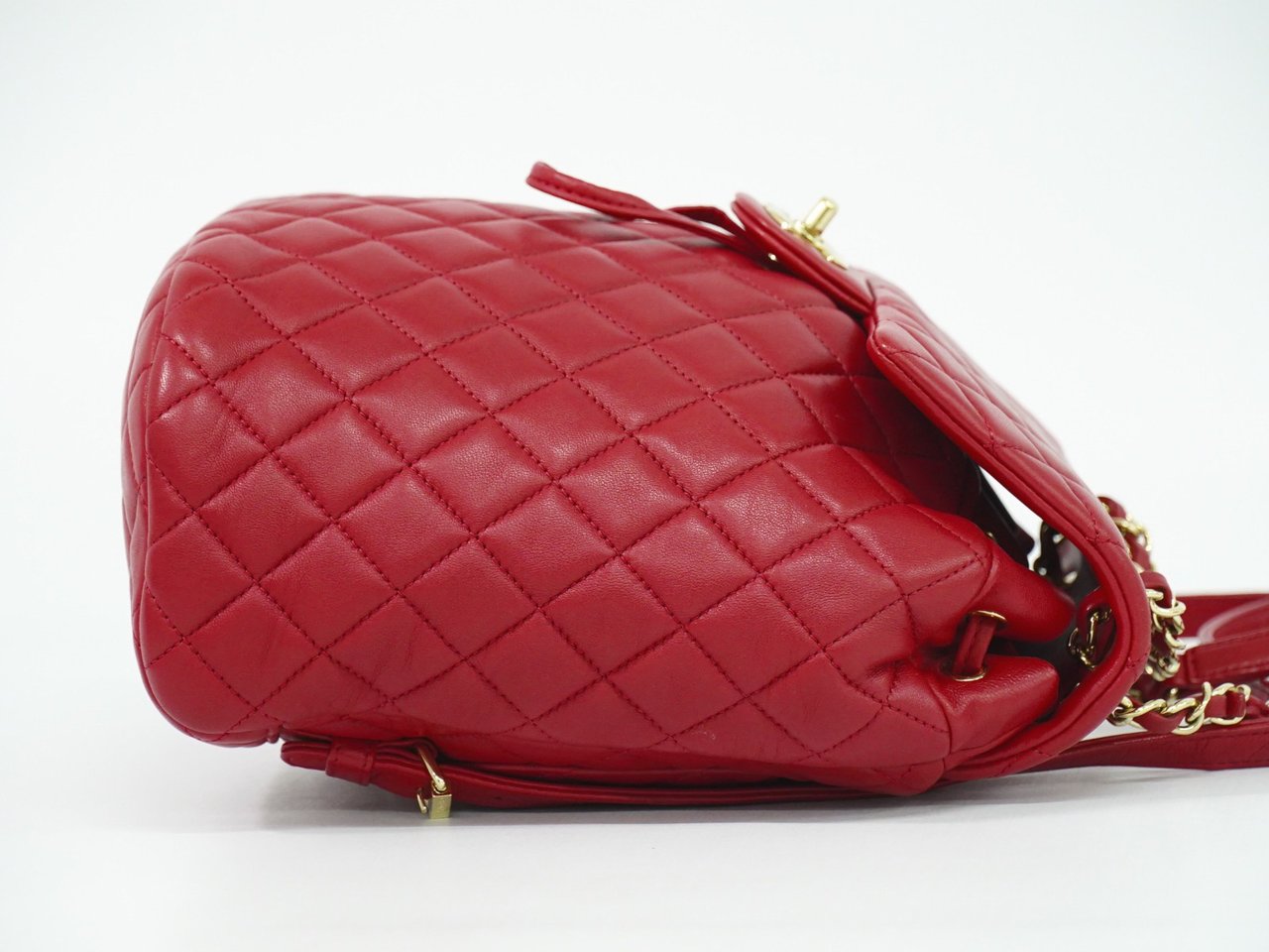 Chanel Chanel Urban Spirit Backpack Quilted Lambskin Small Rood