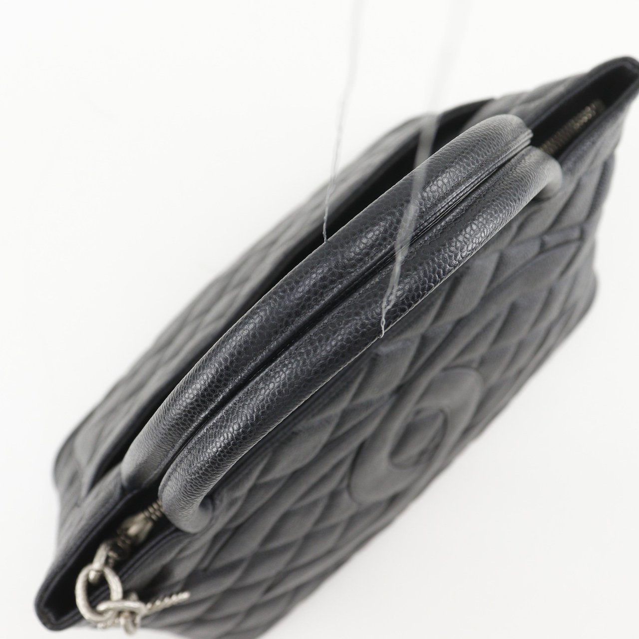 Chanel Medallion Tote Quilted Caviar Zwart