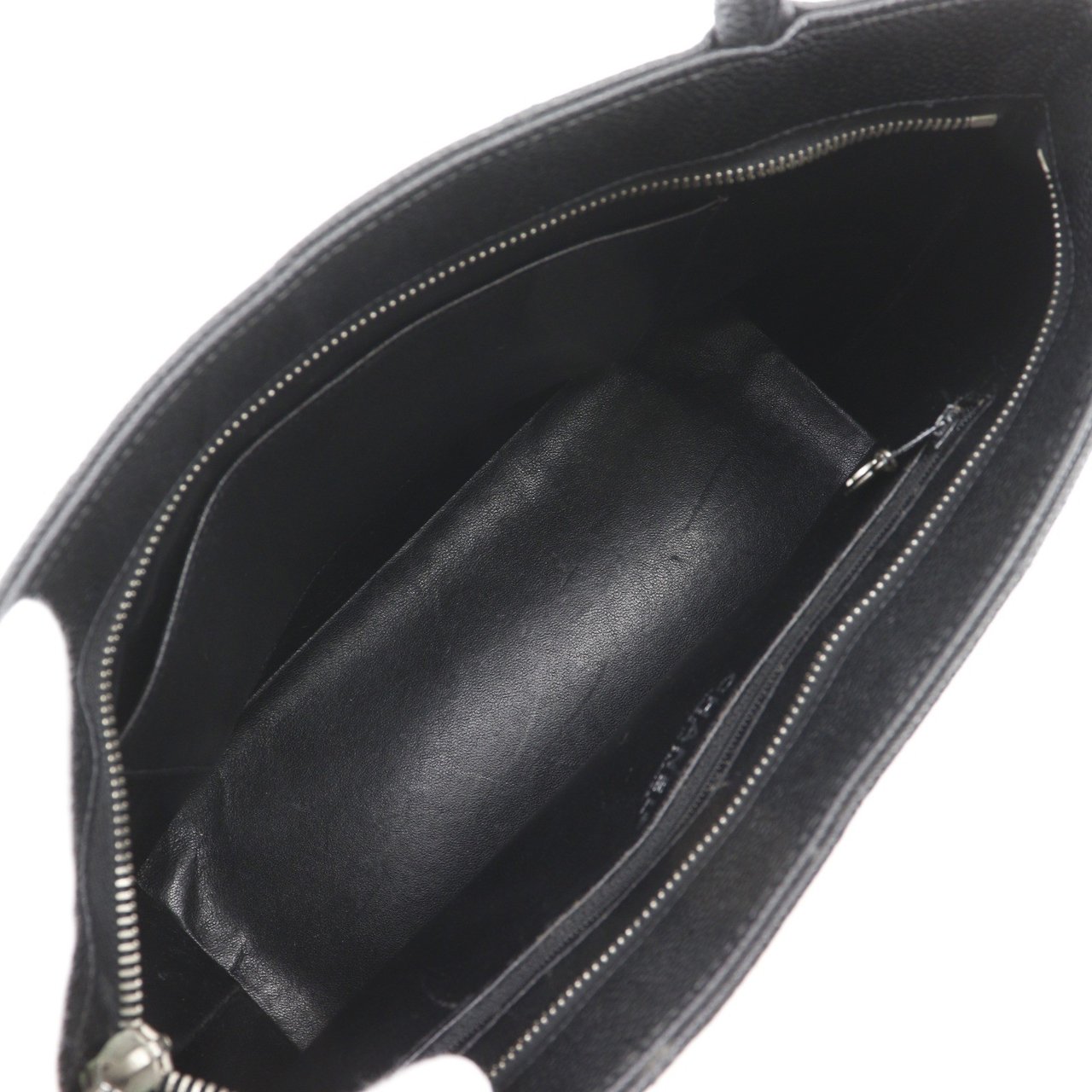 Chanel Medallion Tote Quilted Caviar Zwart