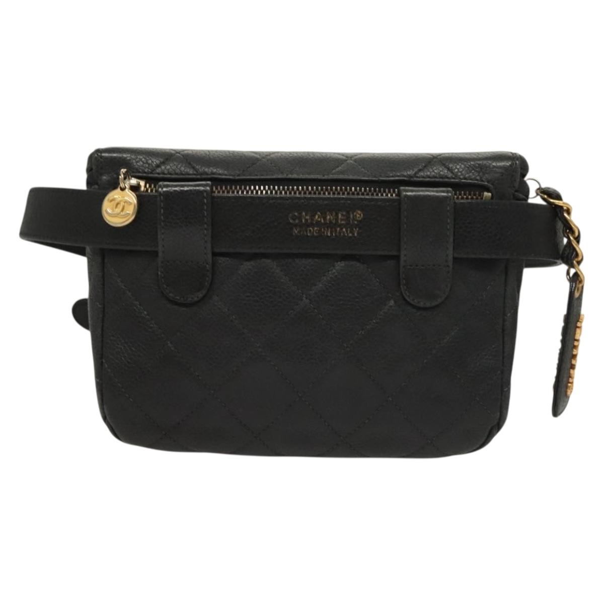 Chanel Chanel CC Charm Belt Bag Quilted Caviar Zwart