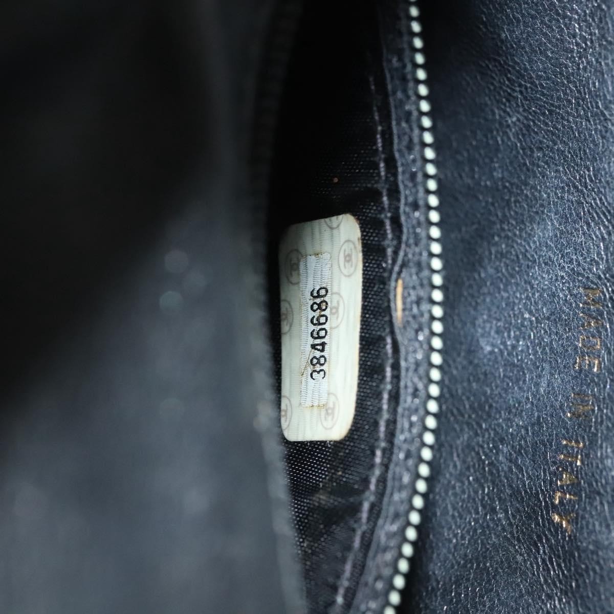 Chanel Chanel CC Charm Belt Bag Quilted Caviar Zwart