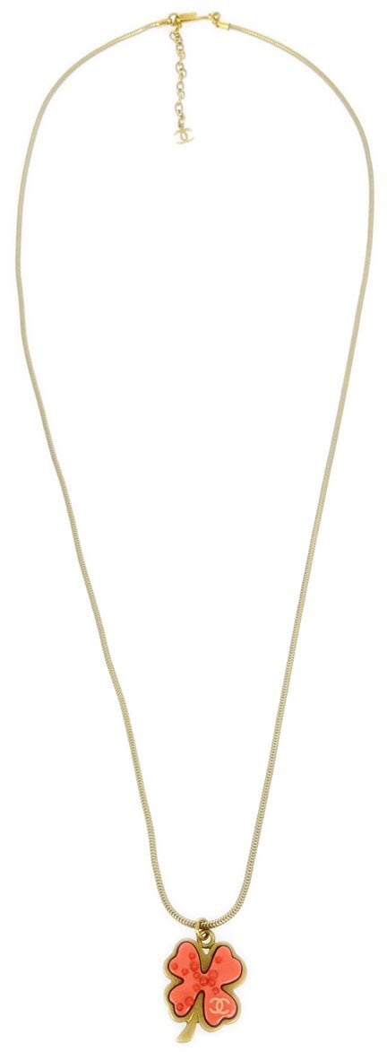 Chanel Chanel Vintage CC Clover Pendant Necklace Resin Goud