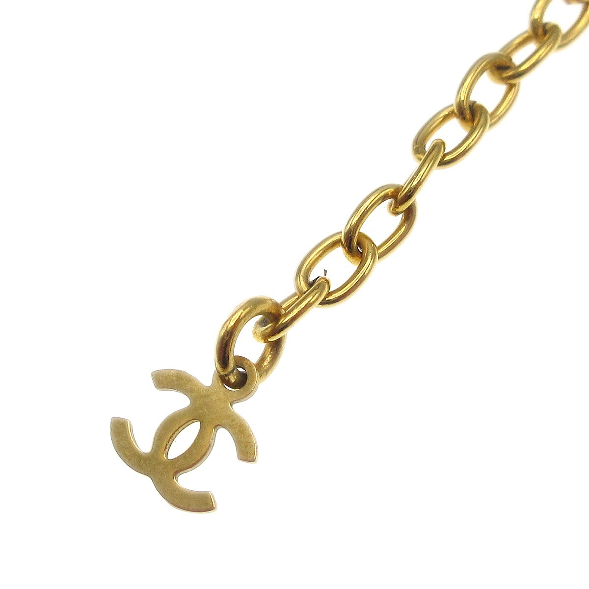 Chanel Chanel Vintage CC Clover Pendant Necklace Resin Goud