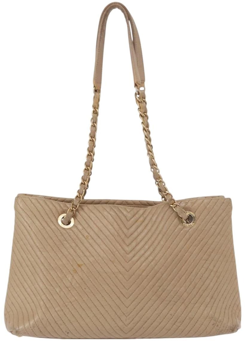 Chanel Chanel Medallion Charm Tote Chevron Wrinkled Lambskin Medium Beige