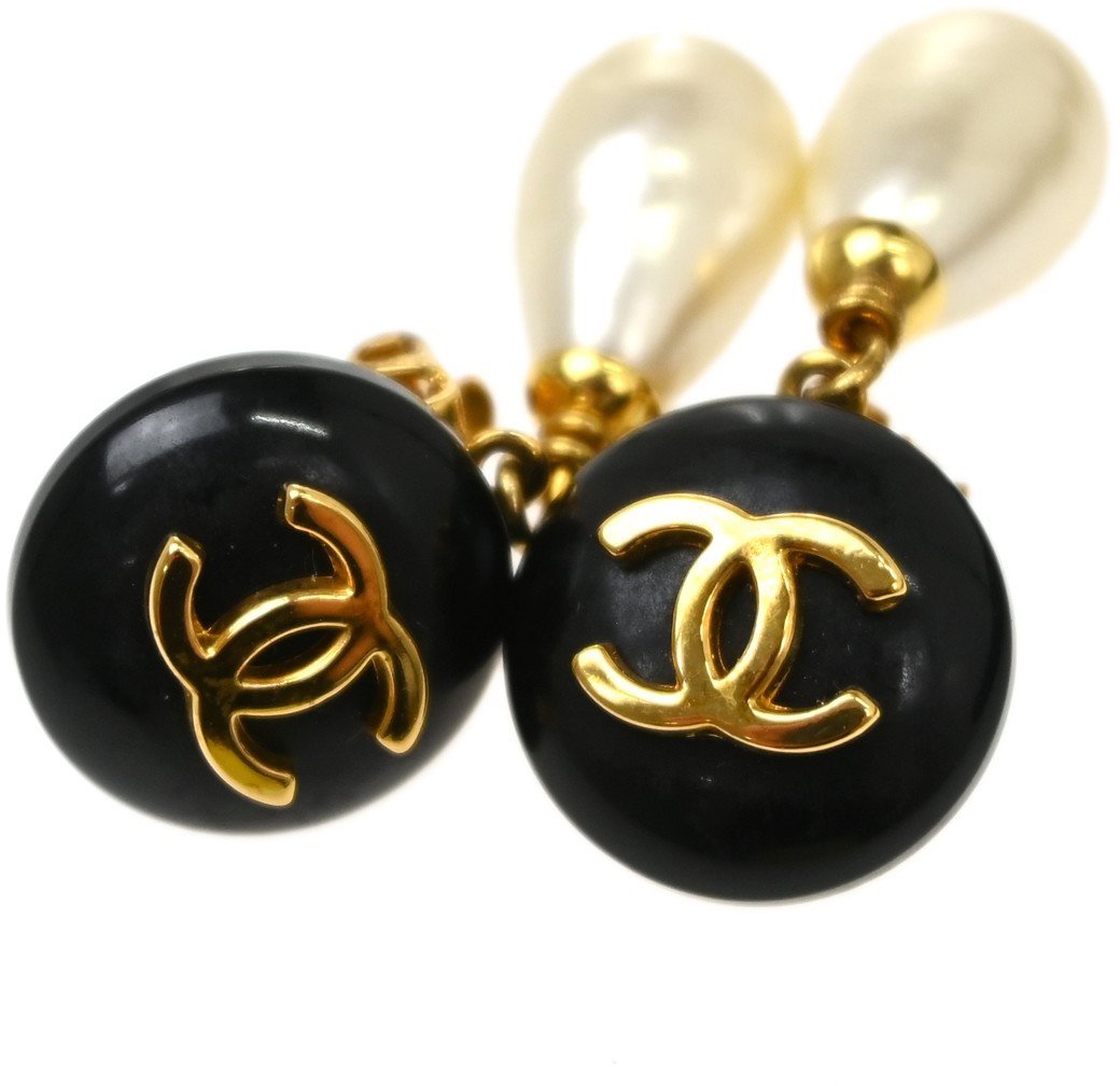 Chanel CC Pearl Teardrop Metal and Faux Pearls Zwart