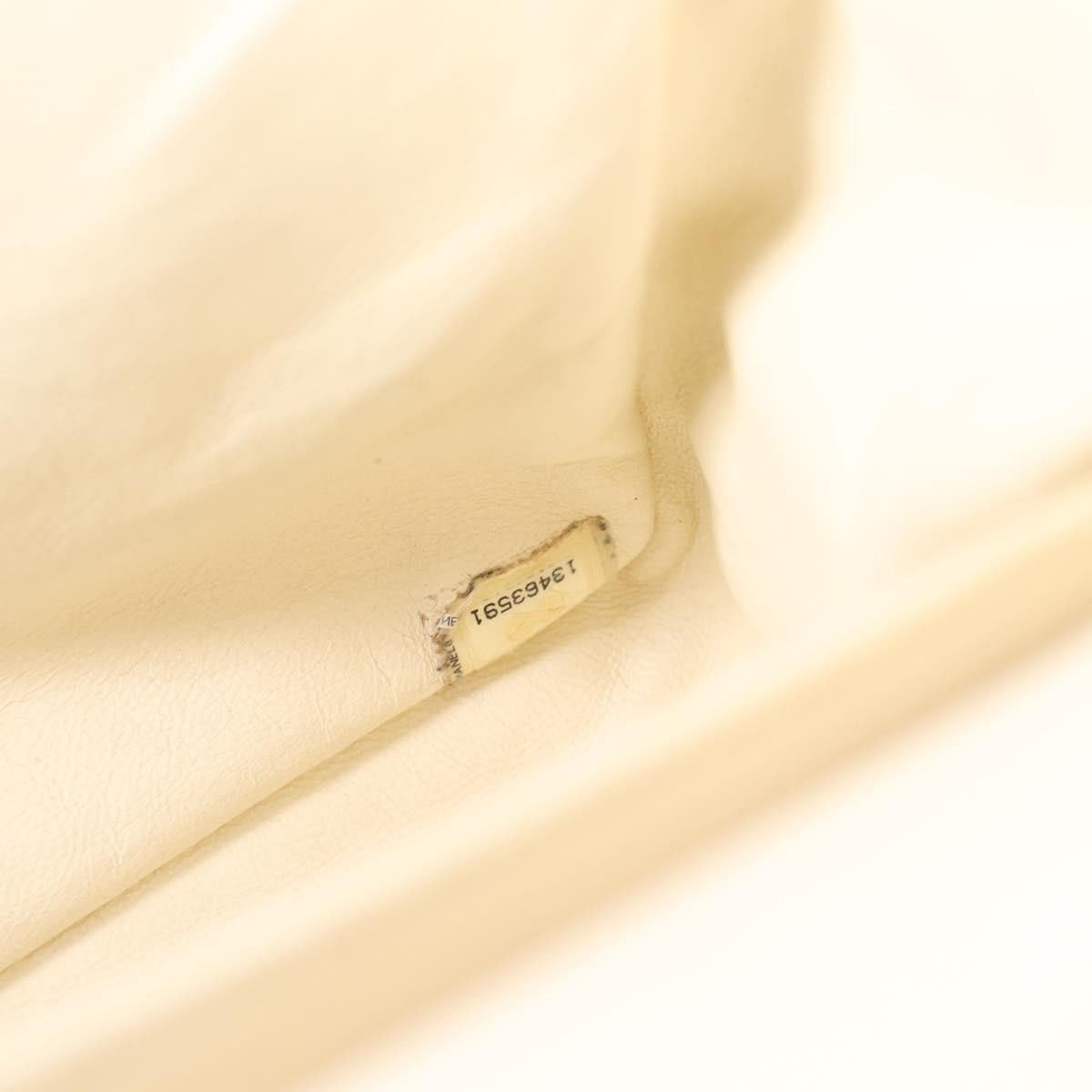 Chanel Chanel Reissue 2.55 Flap Bag Quilted Caviar 227 Wit