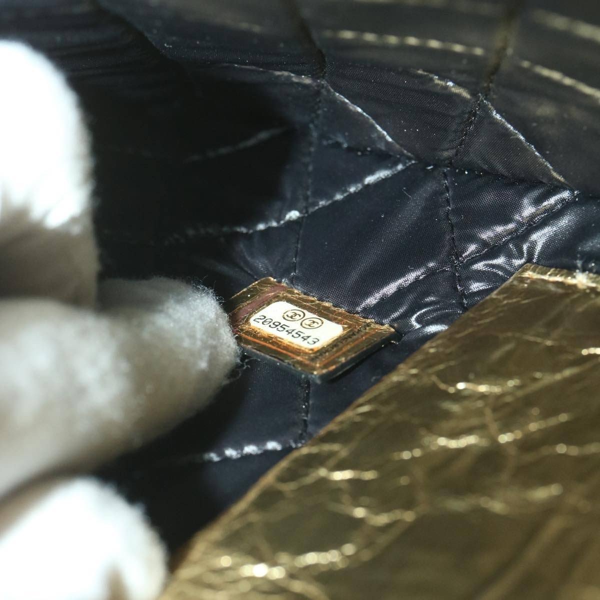 Chanel Chanel Je ne suis pas en solde Leather Goud