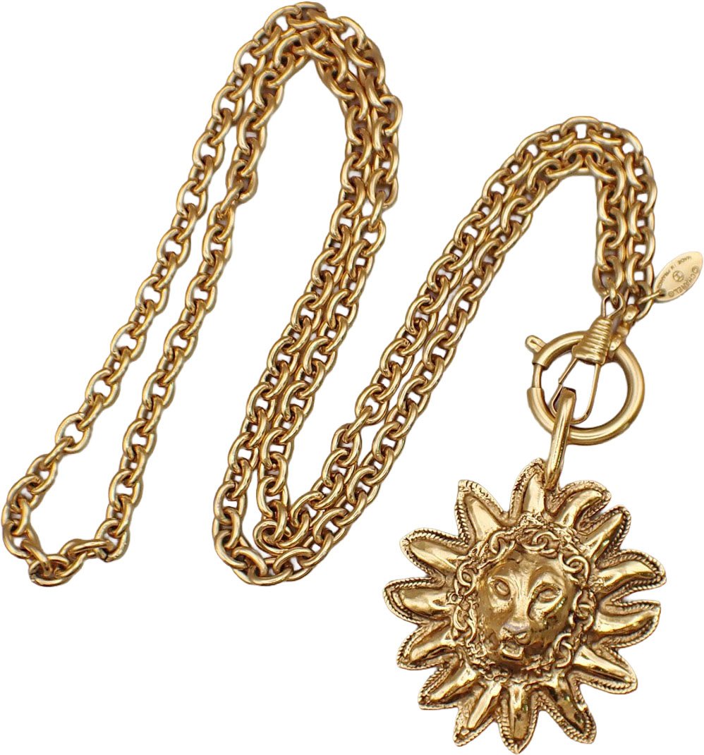 Chanel Chanel Vintage Lion Station Long Necklace Metal Goud