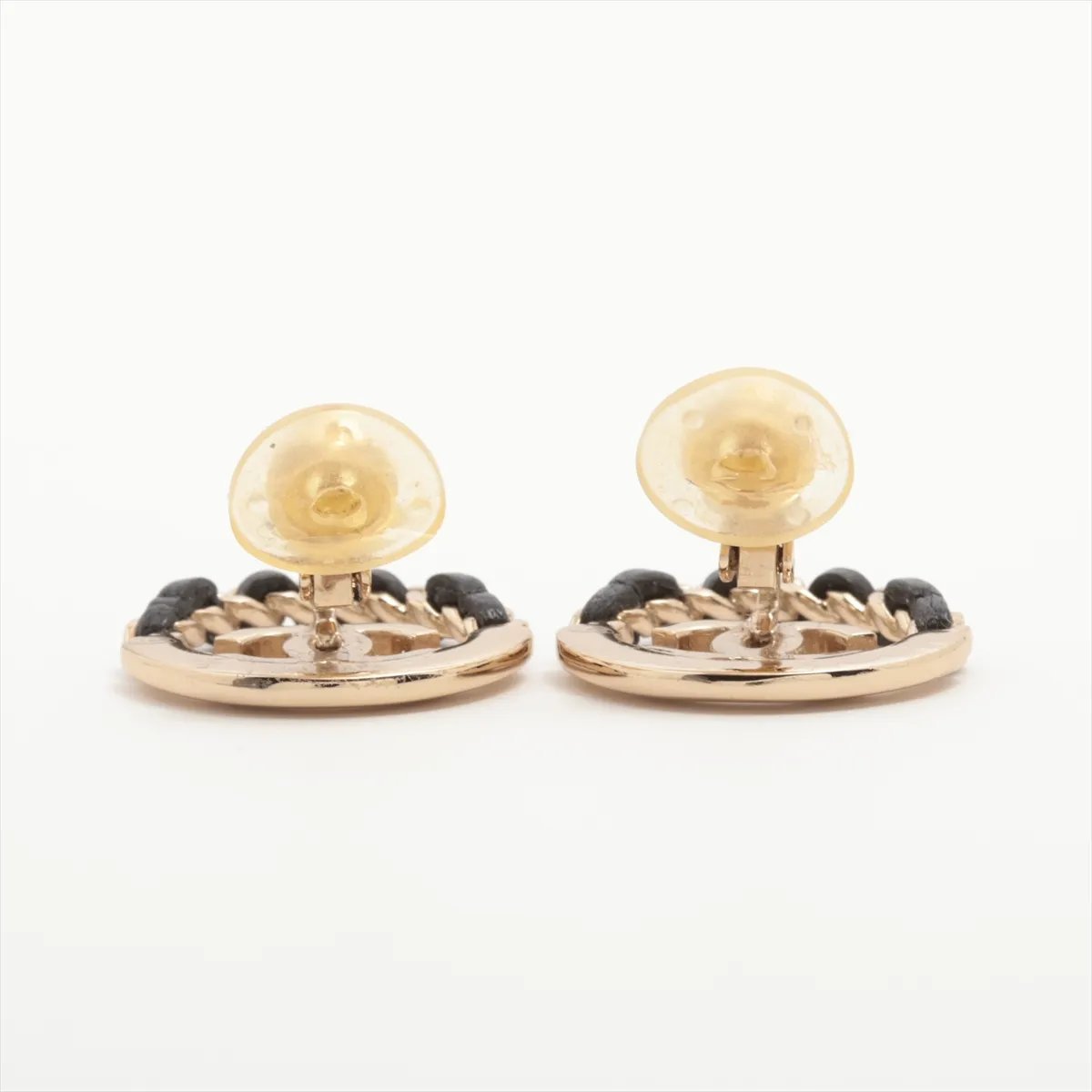 Chanel CC Stud Earrings Metal and Leather Goud