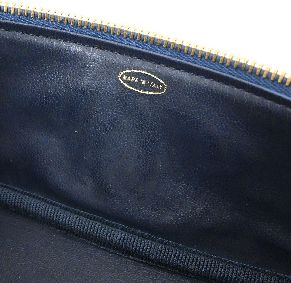 Chanel Chanel Vintage Timeless Cosmetic Case Denim Small Blauw
