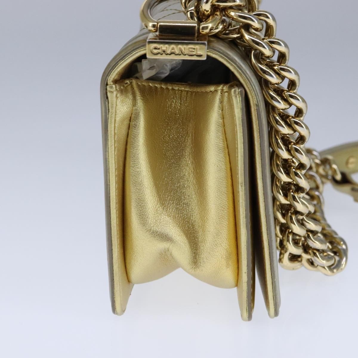 Chanel Chanel Boy Flap Bag Quilted Patent Small Goud