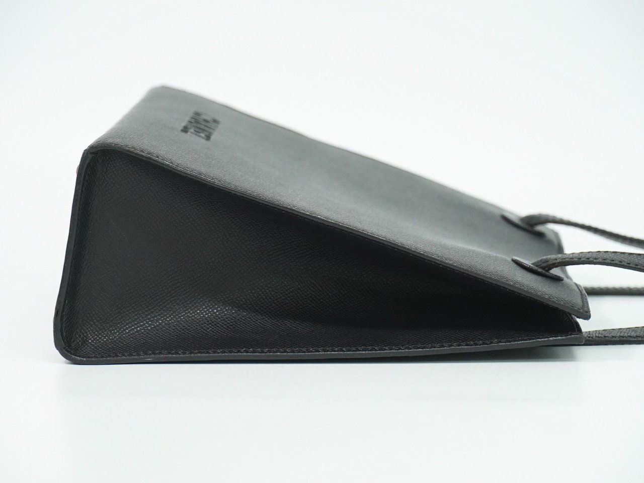 Chanel Chanel Vintage Logo Tote Leather Medium Zwart