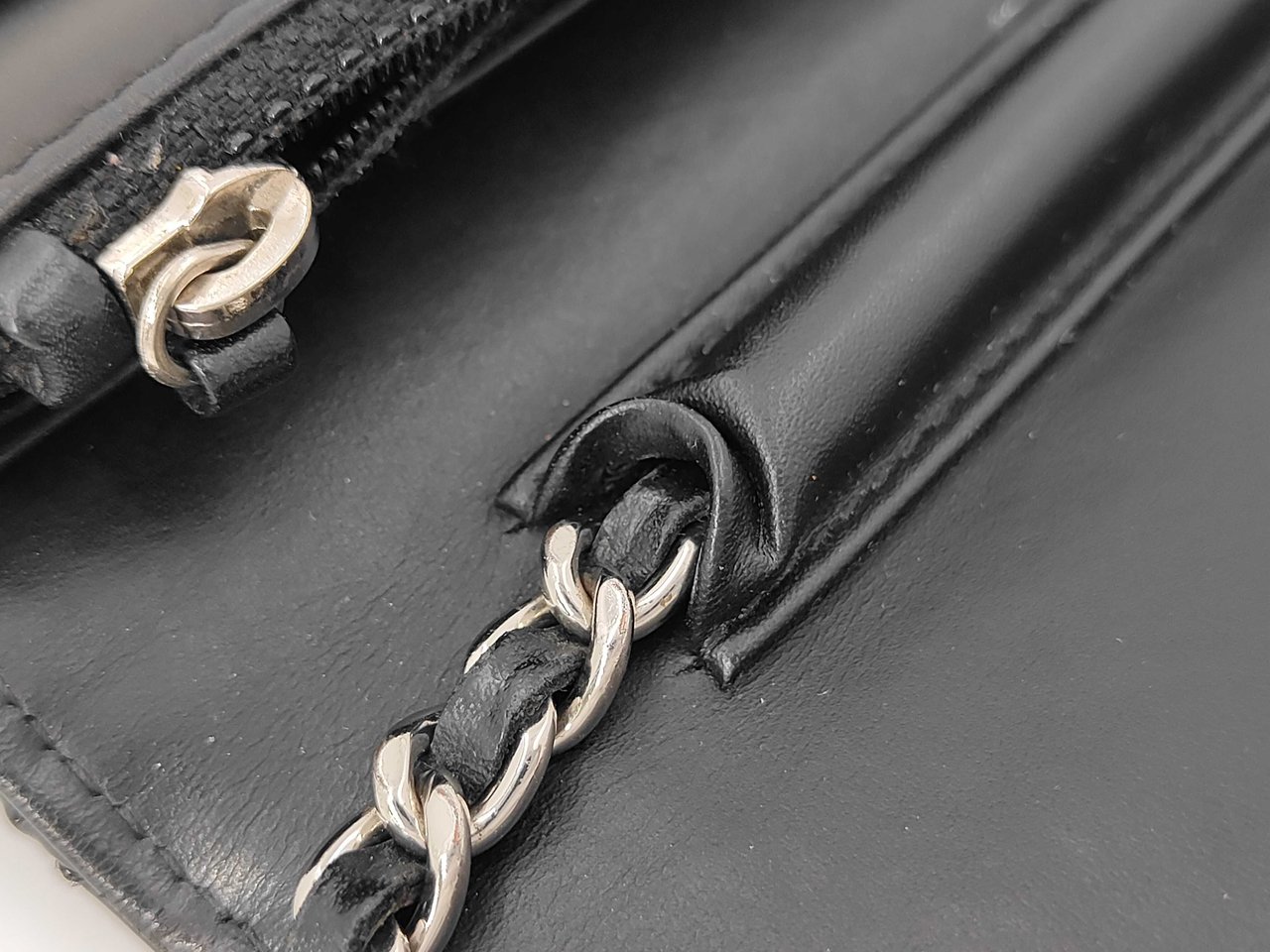 Chanel Wallet on Chain Quilted Patent medium Zwart