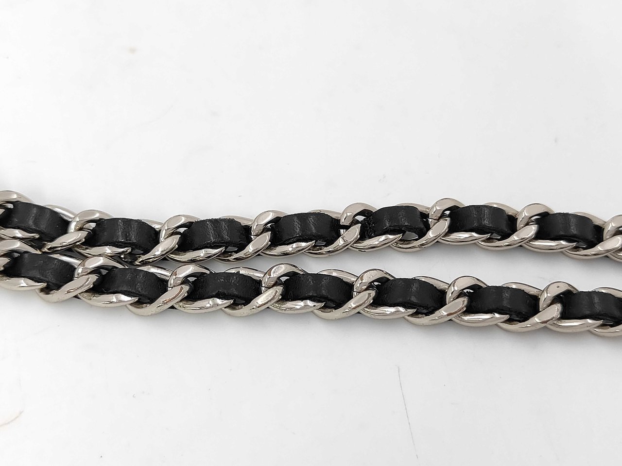 Chanel Wallet on Chain Quilted Patent medium Zwart
