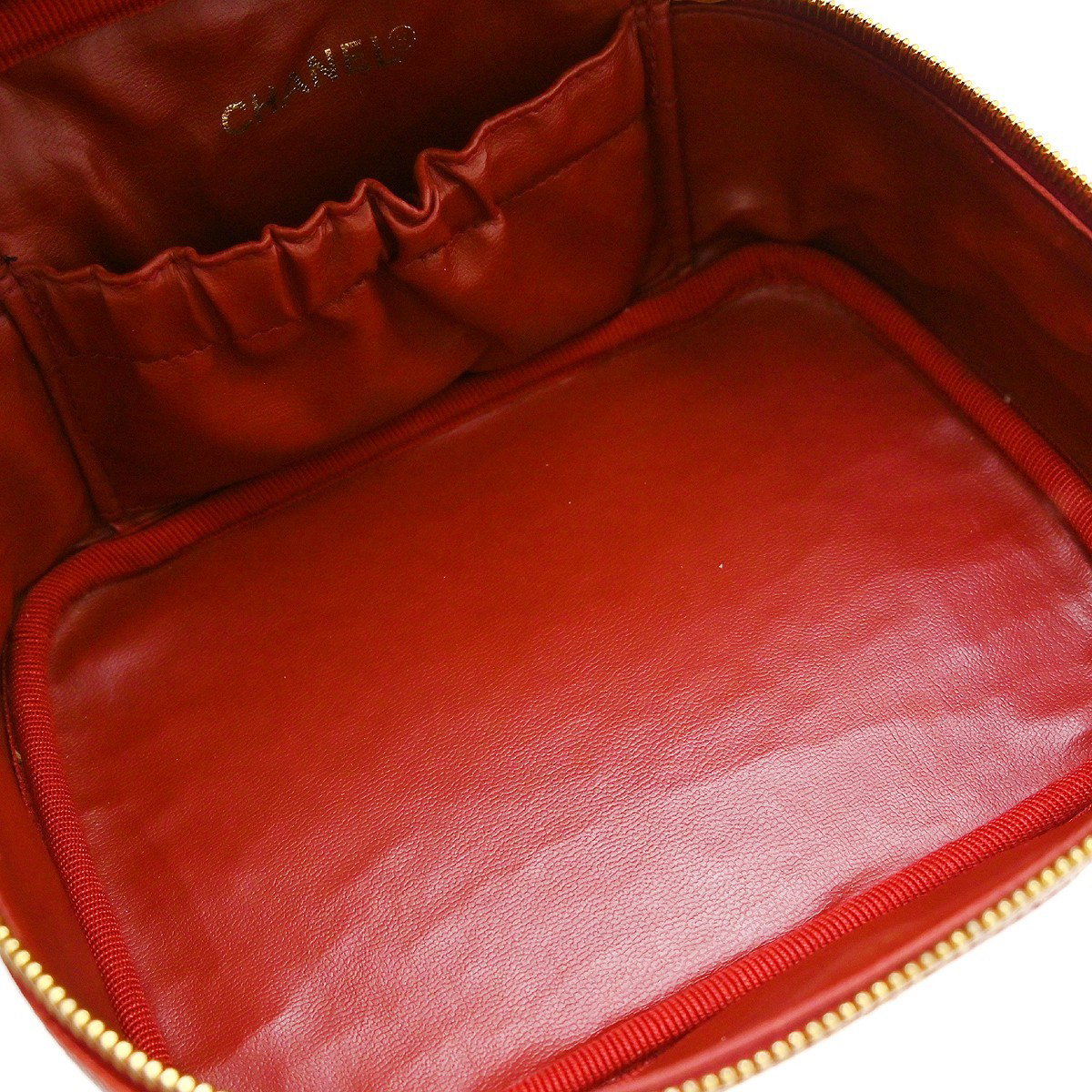 Chanel Vintage Timeless Cosmetic Case Caviar Large Rood