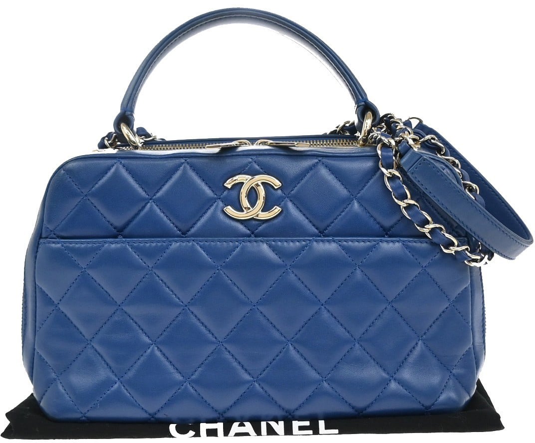 Chanel Chanel Trendy CC Bowling Bag Quilted Lambskin Medium Blauw