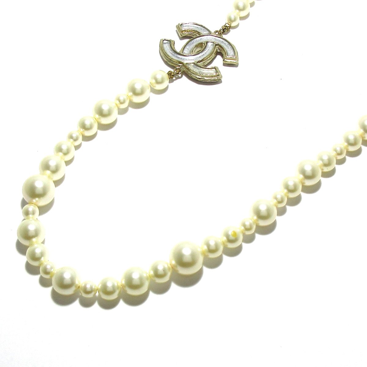 Chanel Collier chanel sautoir CC gold 67 cm Goud