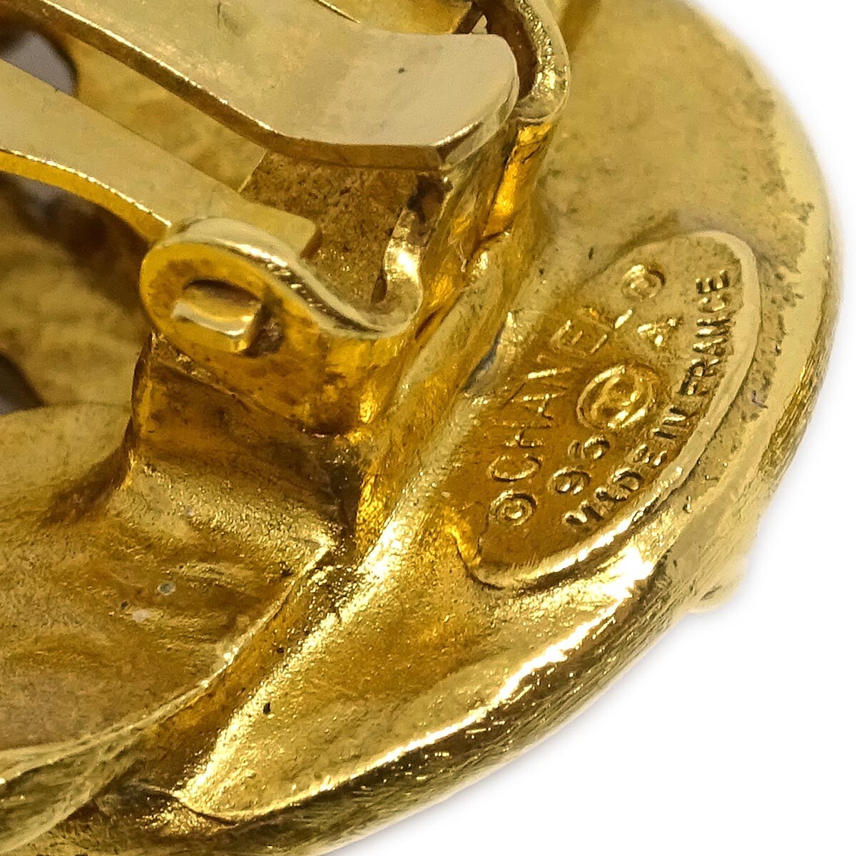 Chanel Chanel Clover Round Clip-On Earrings Metal Goud