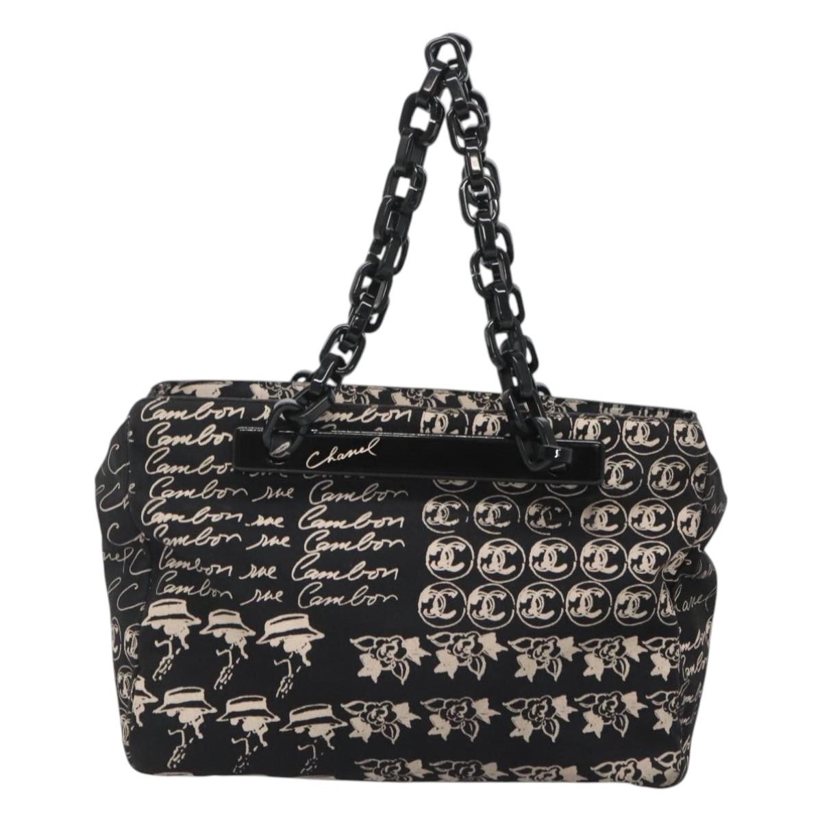 Chanel Chanel Resin Tote Printed Canvas Zwart