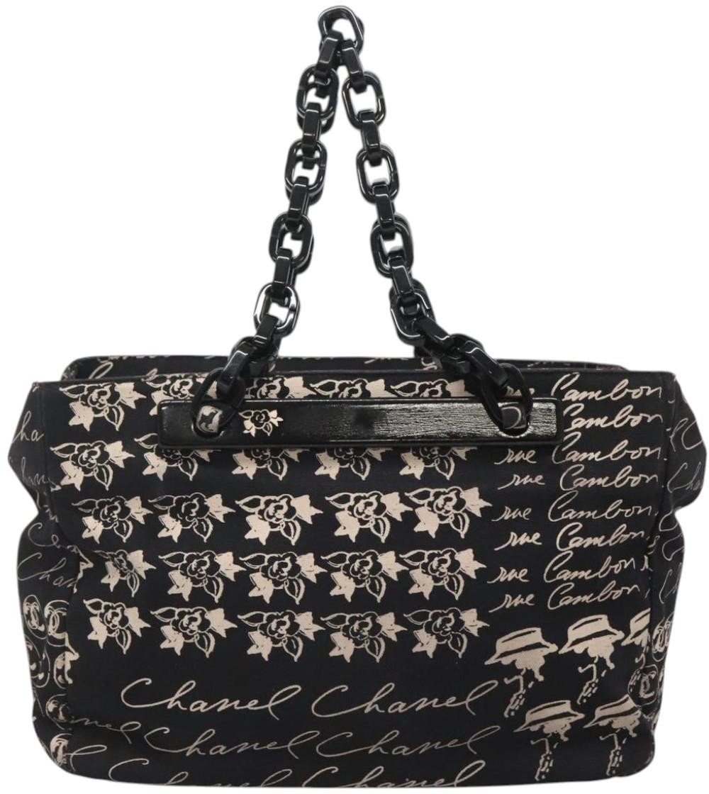 Chanel Chanel Resin Tote Printed Canvas Zwart