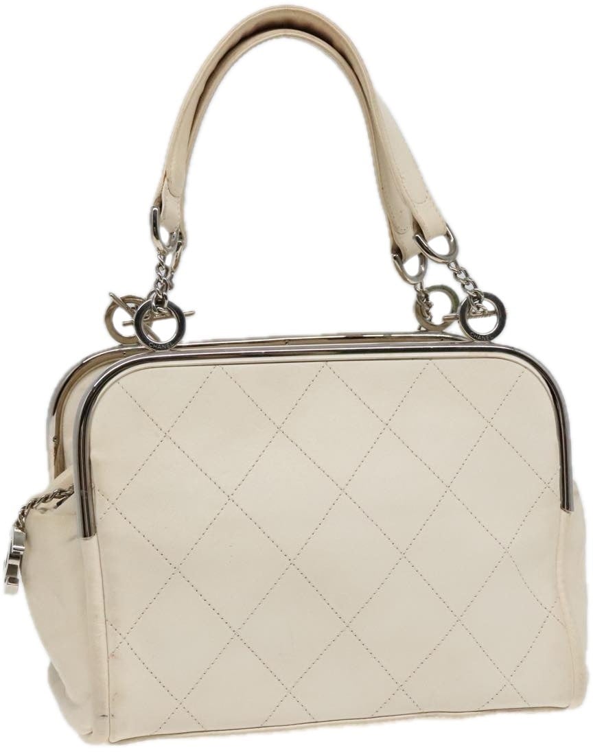 Chanel Chanel Ultimate Soft Frame Bag Quilted Calfskin Medium Wit