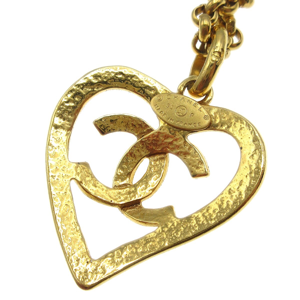 Chanel Chanel CC Heart Pendant Metal Goud