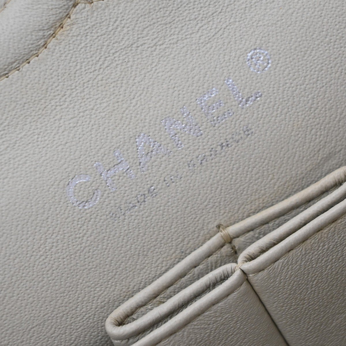 Chanel Vintage Classic Double Flap Quilted Caviar Medium Wit