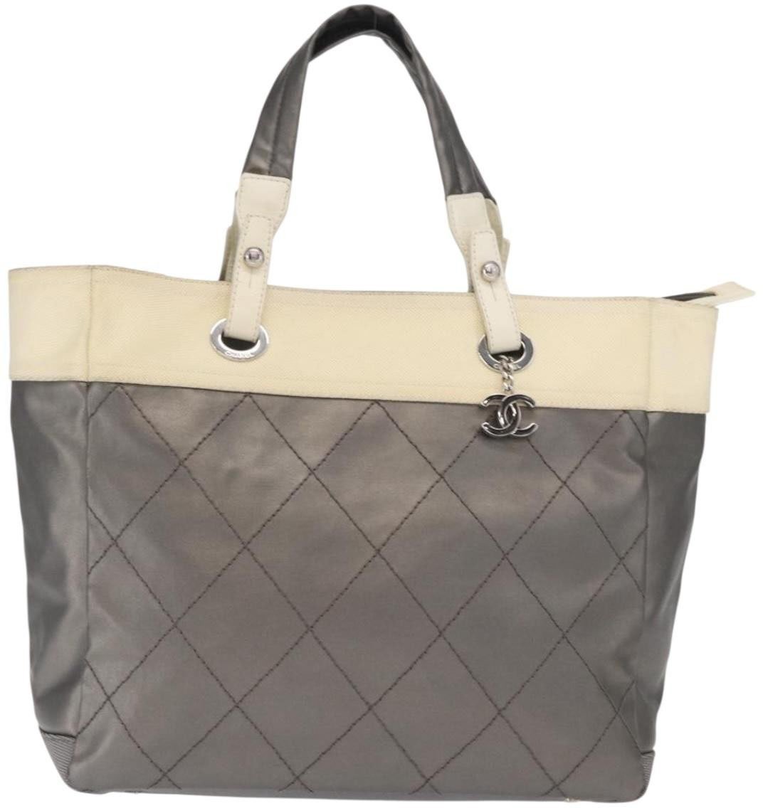 Chanel Chanel Biarritz Tote Nylon Zilver