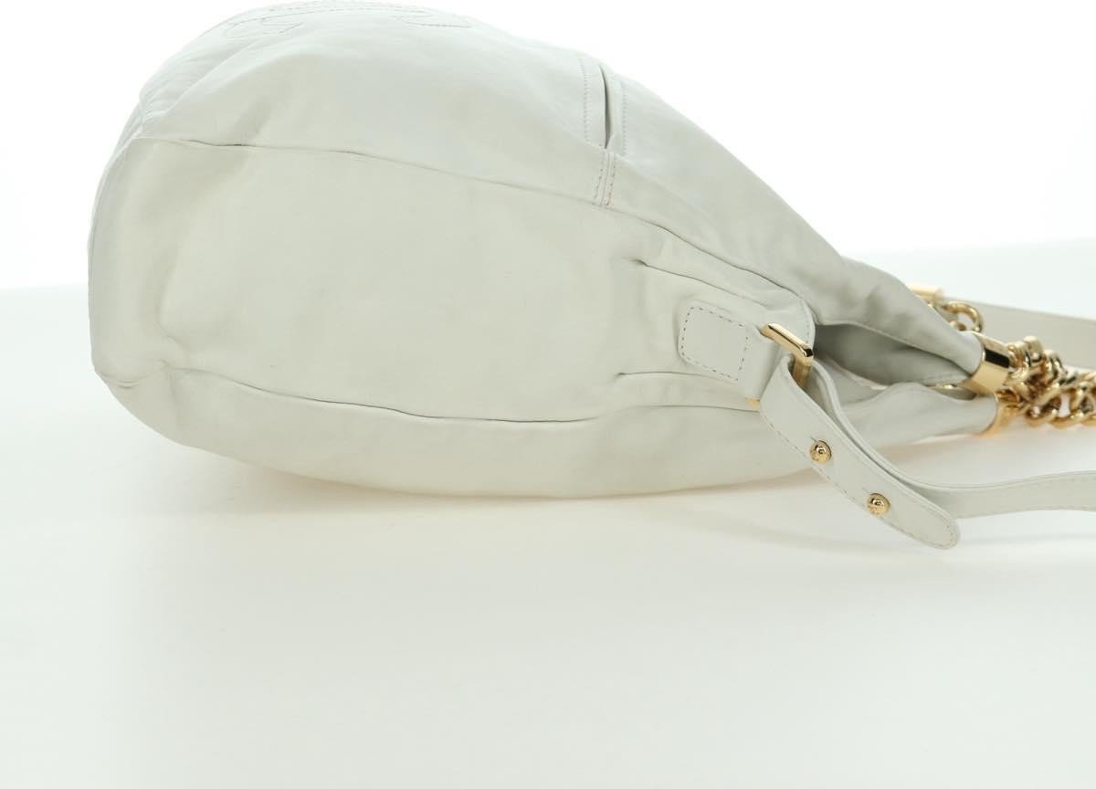 Chanel Chanel Rodeo Drive Hobo Leather Large Wit