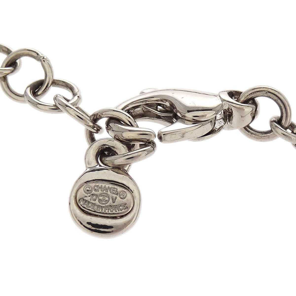 Chanel Chanel CC Cluster Drop Pendant Necklace Metal with Crystals Zilver