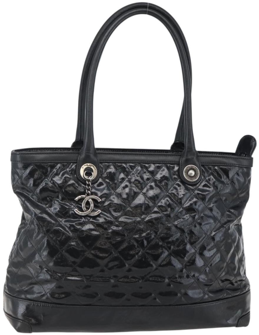 Chanel Chanel CC Charm Zip Tote Quilted Coated Canvas Medium Zwart