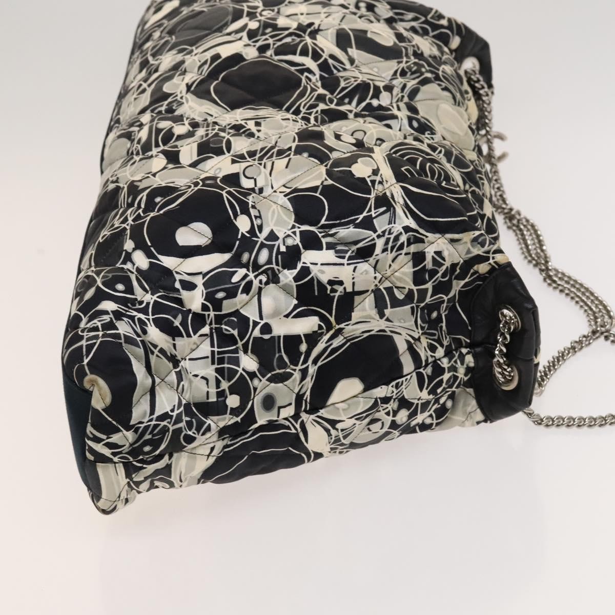 Chanel Chanel Kaleidoscope Chain Tote Quilted Printed Satin Large Zwart