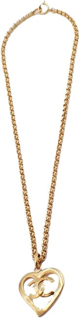 Chanel Chanel Vintage CC Heart Pendant Long Necklace Metal XL Goud