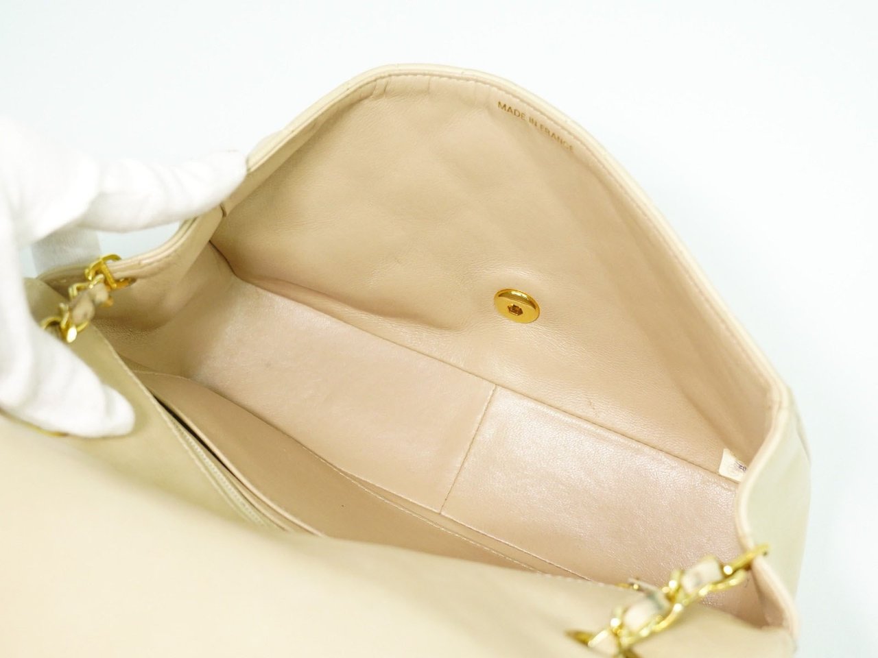 Chanel Chanel Vintage CC Chain Flap Bag Quilted Lambskin Medium Beige