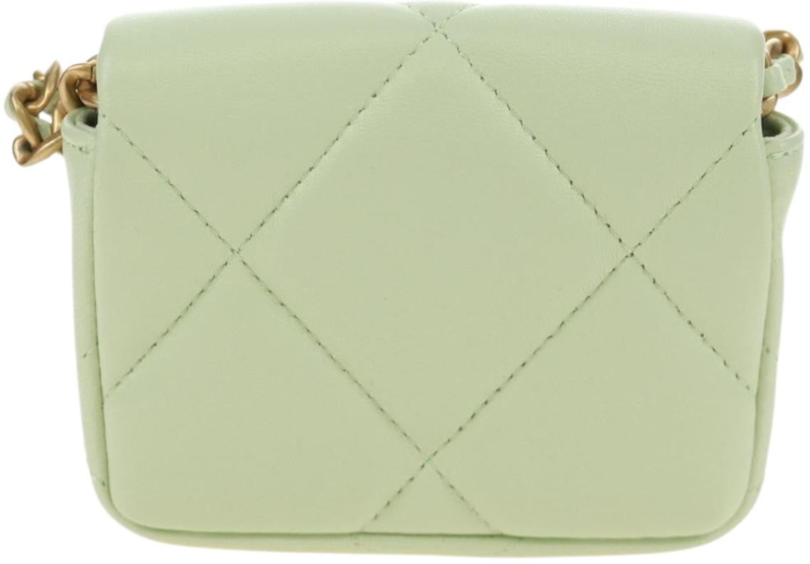 Chanel 19 Convertible Flap Coin Purse With Chain Quilted Lambskin Groen