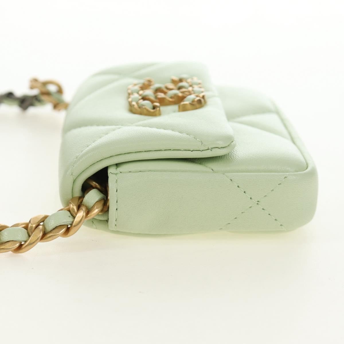 Chanel 19 Convertible Flap Coin Purse With Chain Quilted Lambskin Groen