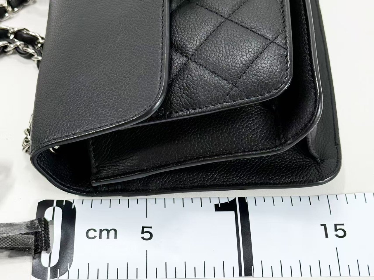 Chanel Vintage Box Flap Quilted Leather medium Zwart