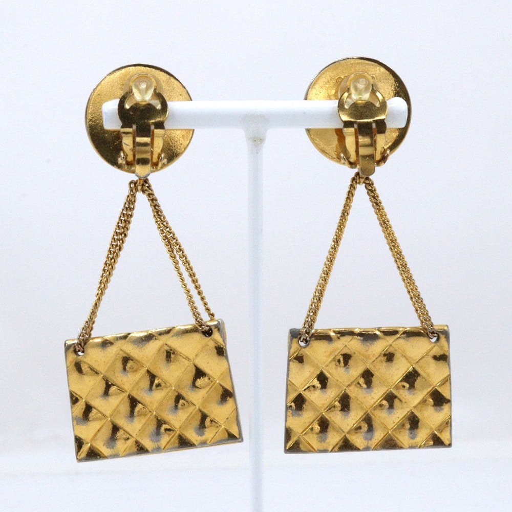 Chanel 31 Rue Cambon Flap Bag Clip-On Metal Goud