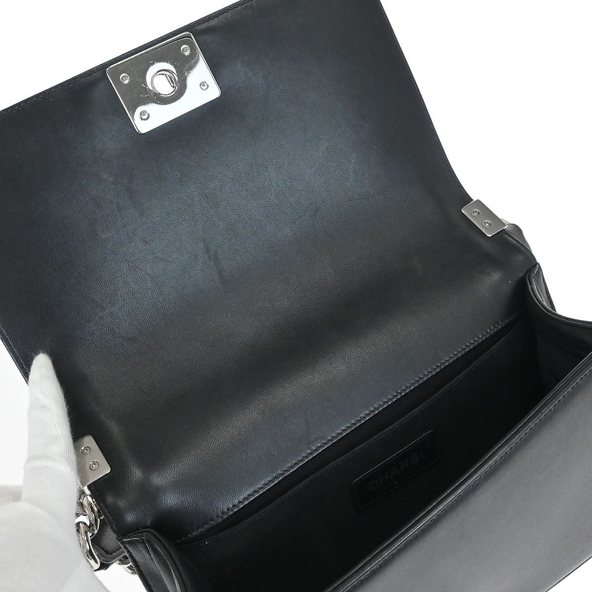 Chanel Chanel Boy Flap Bag Sequin Quilted Calfskin Old Medium Zwart