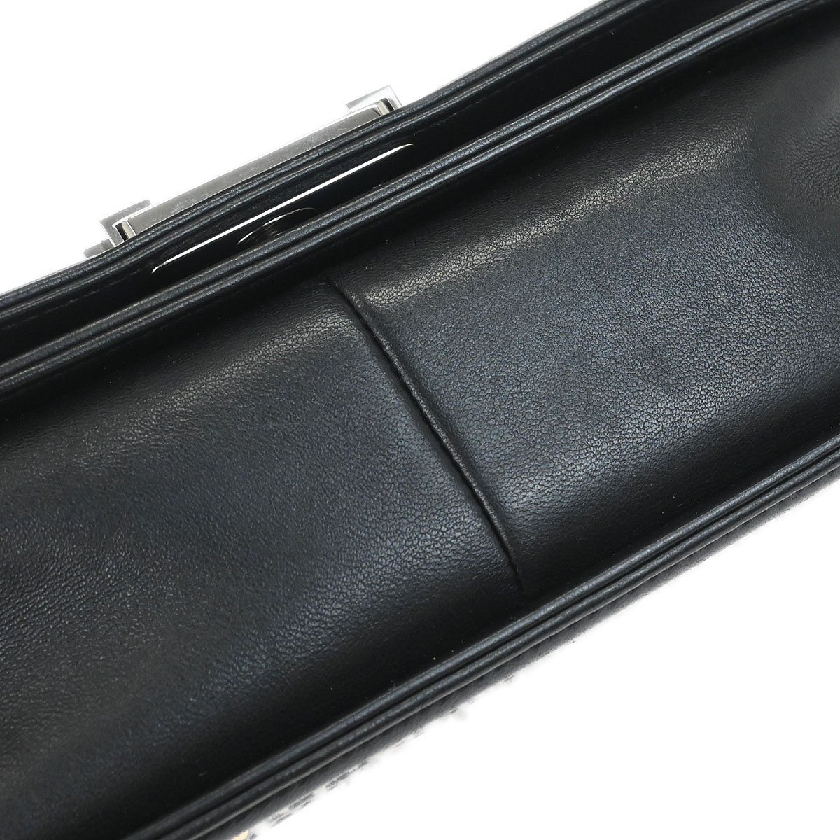 Chanel Chanel Boy Flap Bag Sequin Quilted Calfskin Old Medium Zwart