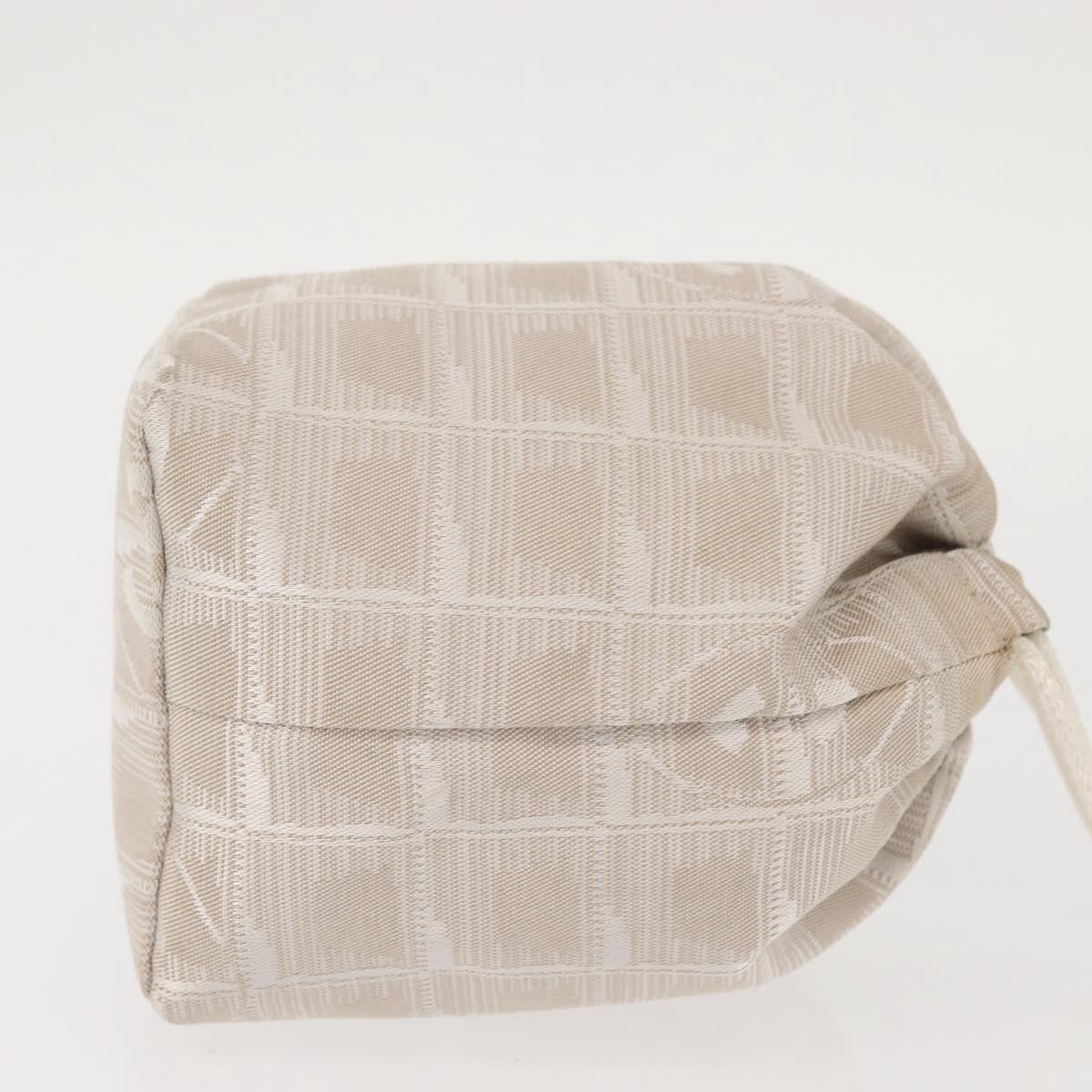 Chanel Chanel Travel Line Hobo Nylon Roze