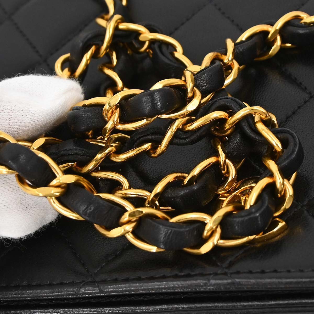 Chanel Vintage Full Flap Quilted Lambskin Small Zwart