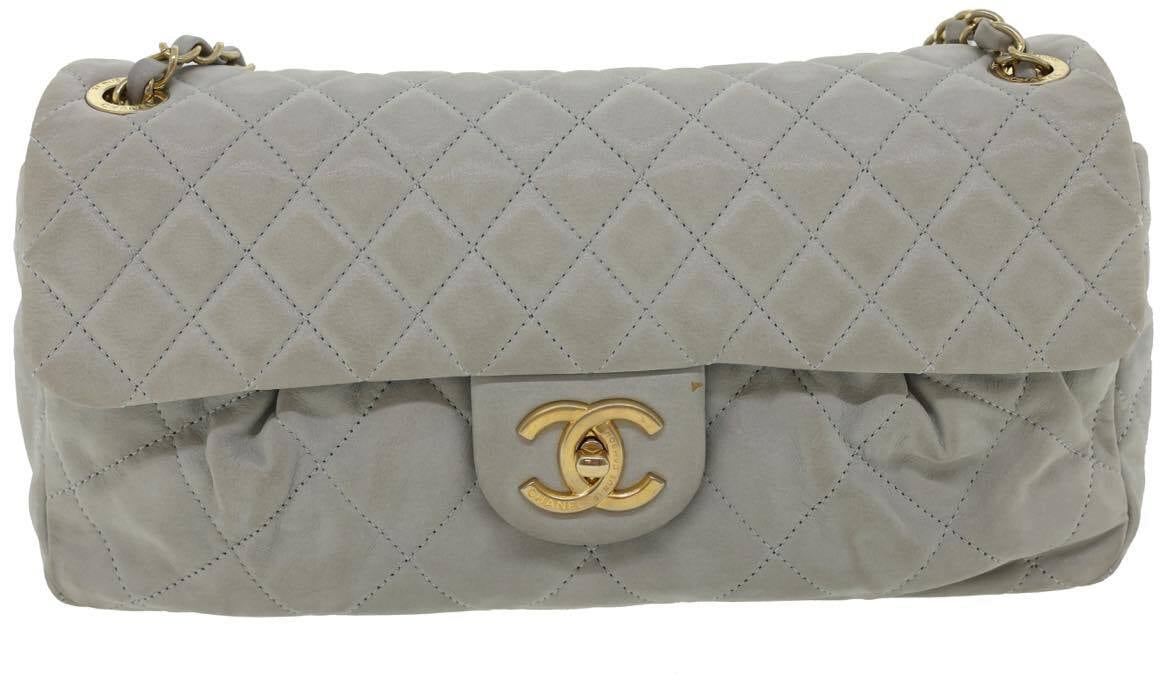 Chanel Chanel Coco Pleats Flap Bag Quilted Calfskin Grijs